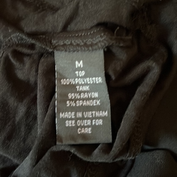 AGB black blouse with sparkly polka dots. Size medium. NWT - Picture 6 of 6